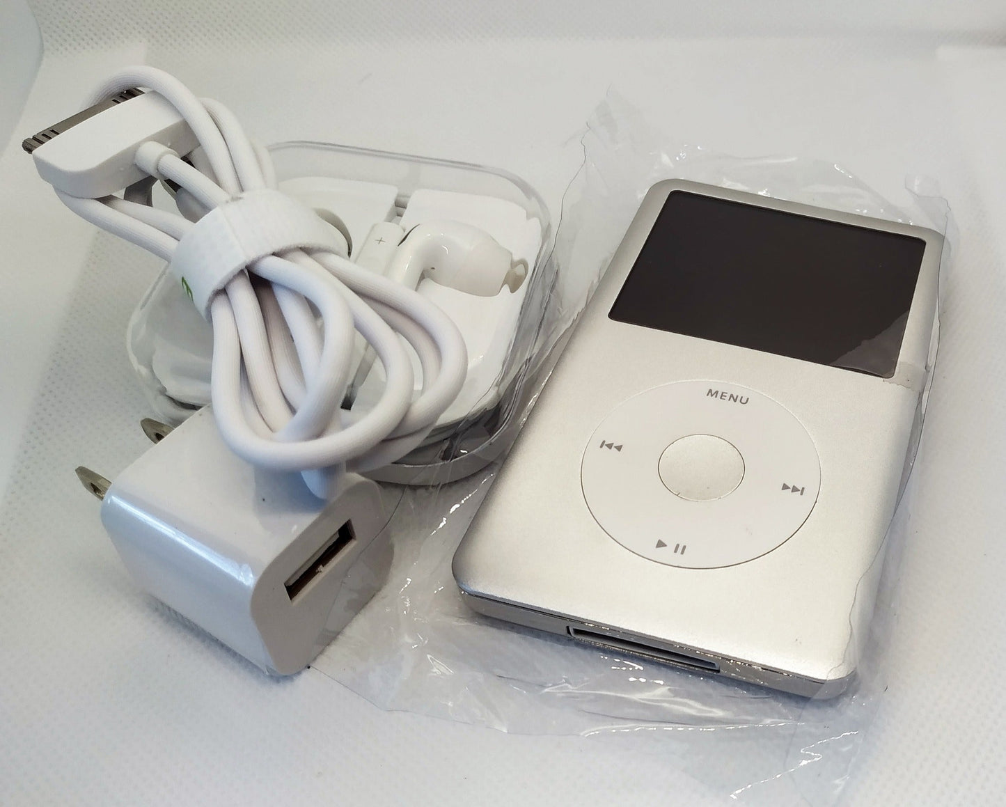 Apple iPod Classic 6th Generation | 256GB | Brand New Battery 2000 mAh
